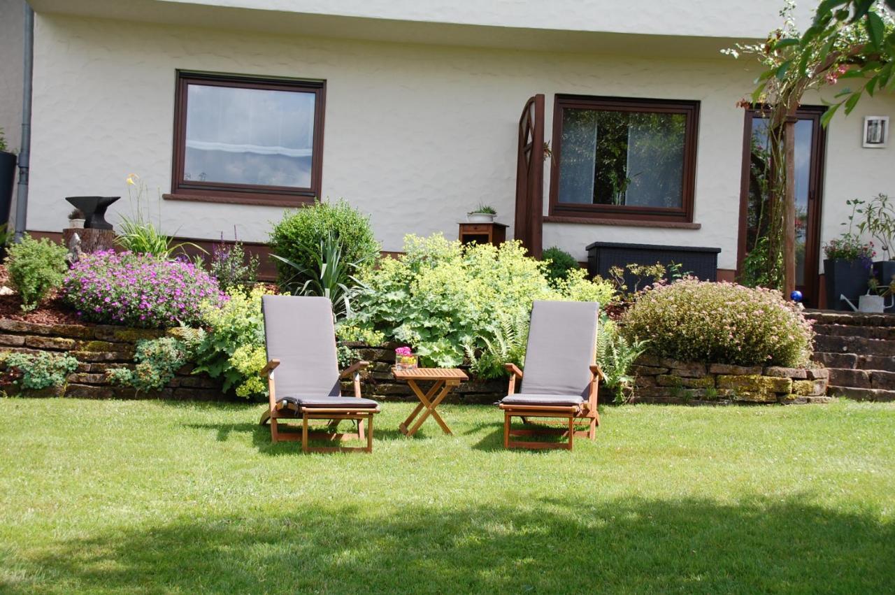 Ferienwohnung Hoffmann Osburg Exterior foto